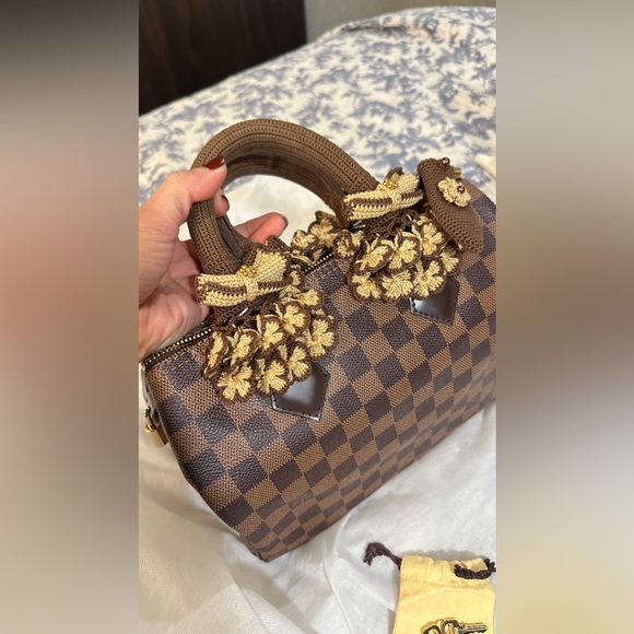 Louis Vuitton Damier Speedy 25 - Picture 2 of 9